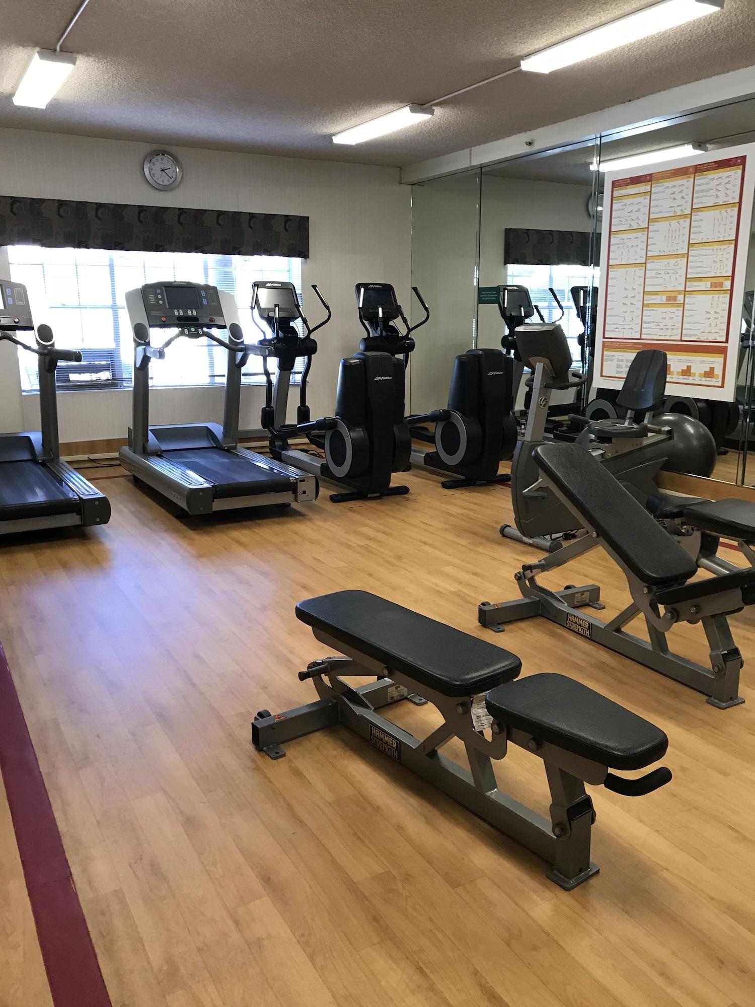 Gimnasio Anaheim Majestic Garden Hotel