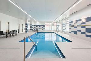 Alojamiento - Hampton Inn & Suites Quebec City/ Saint-Romuald