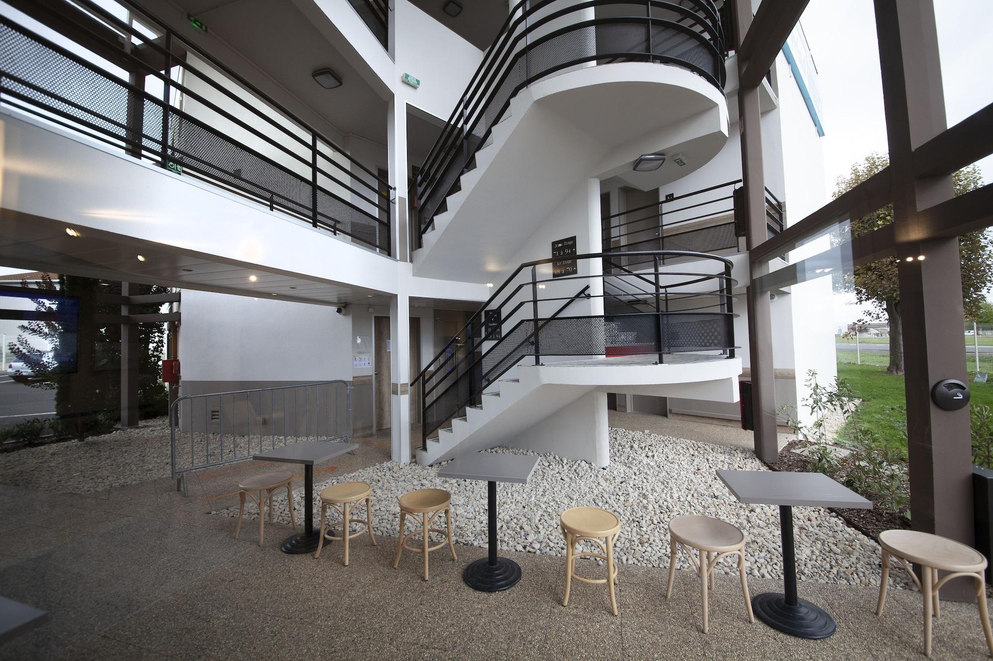 Vista Exterior Kyriad Direct Clermont Ferrand Nord - Gerzat