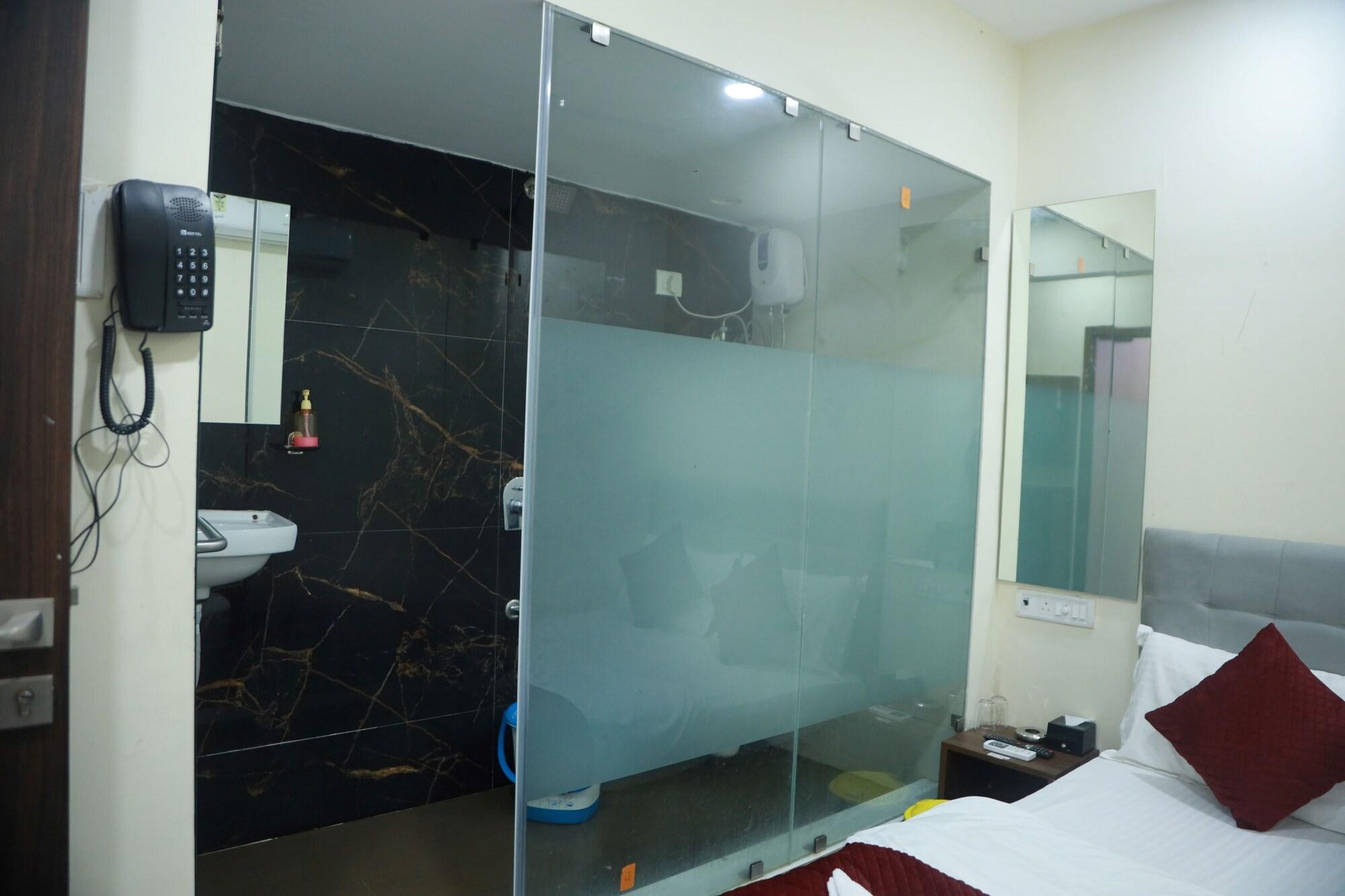 Varios HOTEL LEXUS.5