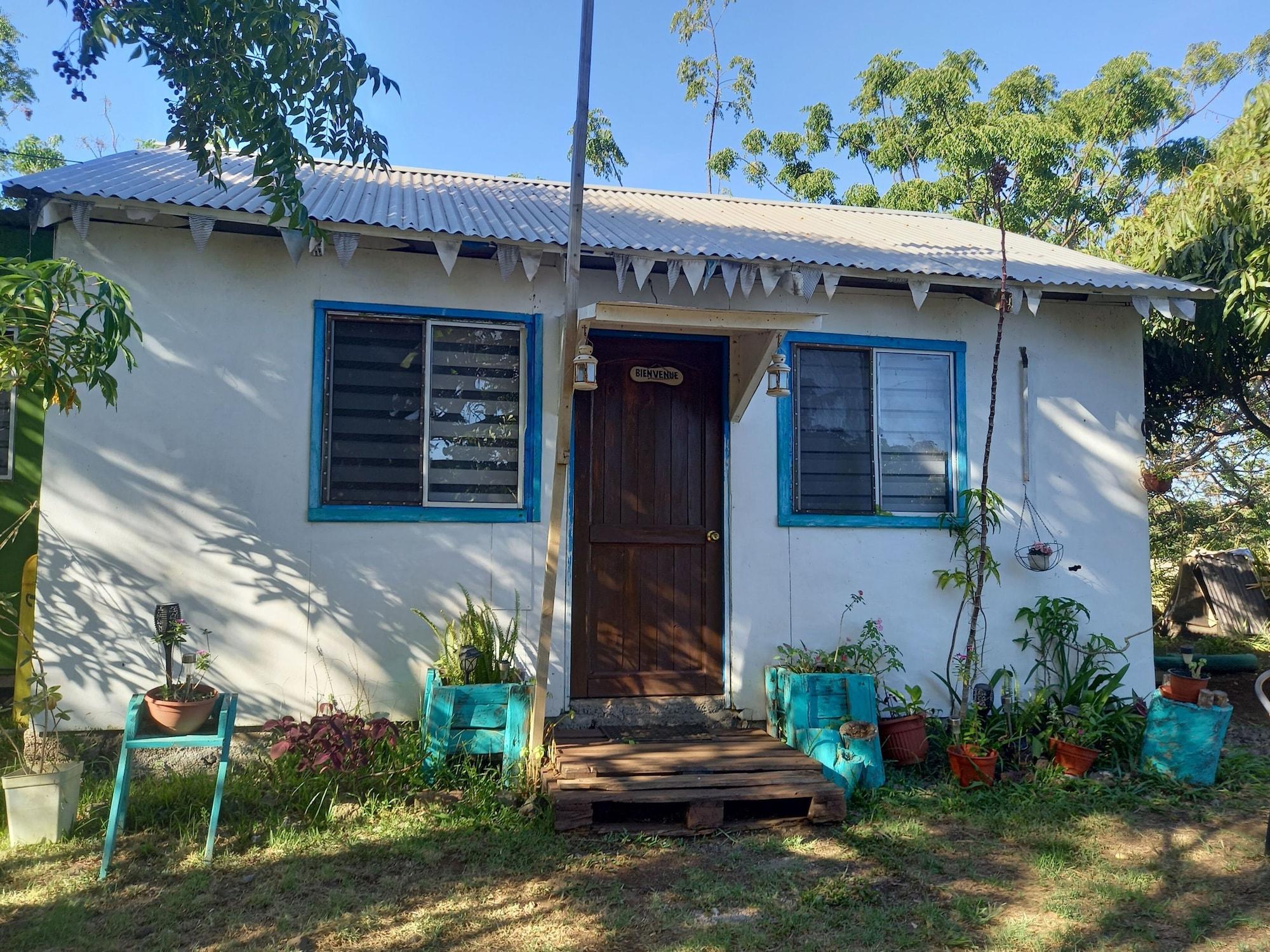 Varios House Honu Rapanui inn