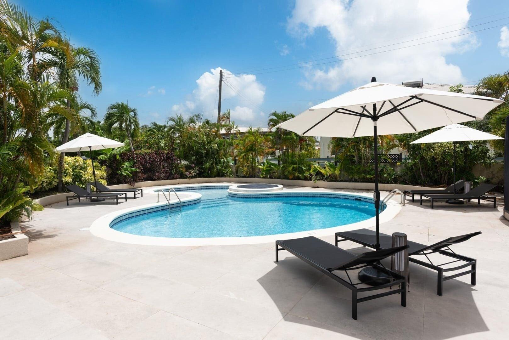 Vista Piscina Luxe Retreat With Private Pool - The June 4 Bedroom Villa
