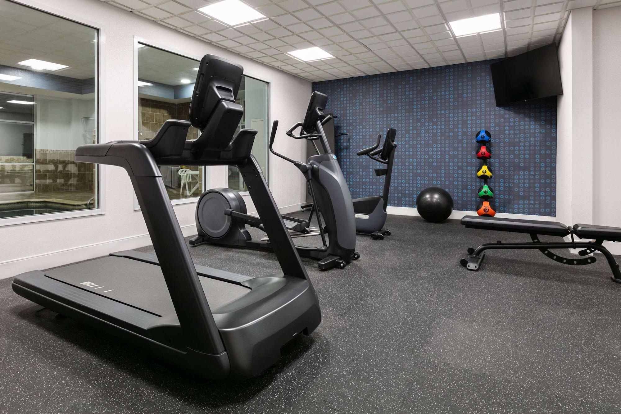 Gimnasio La Quinta Inn & Suites by Wyndham Ft. Worth - Burleson