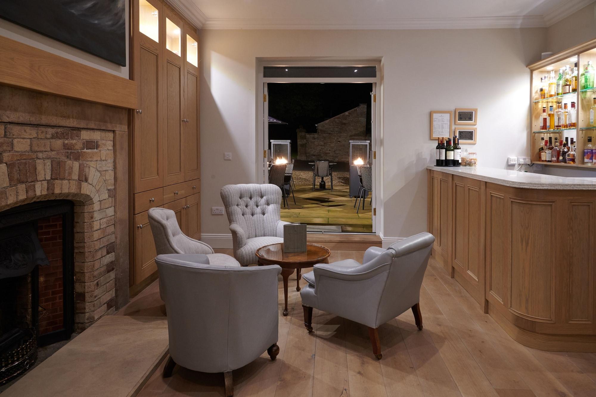 Bar/Salón Farlam Hall Hotel & Restaurant