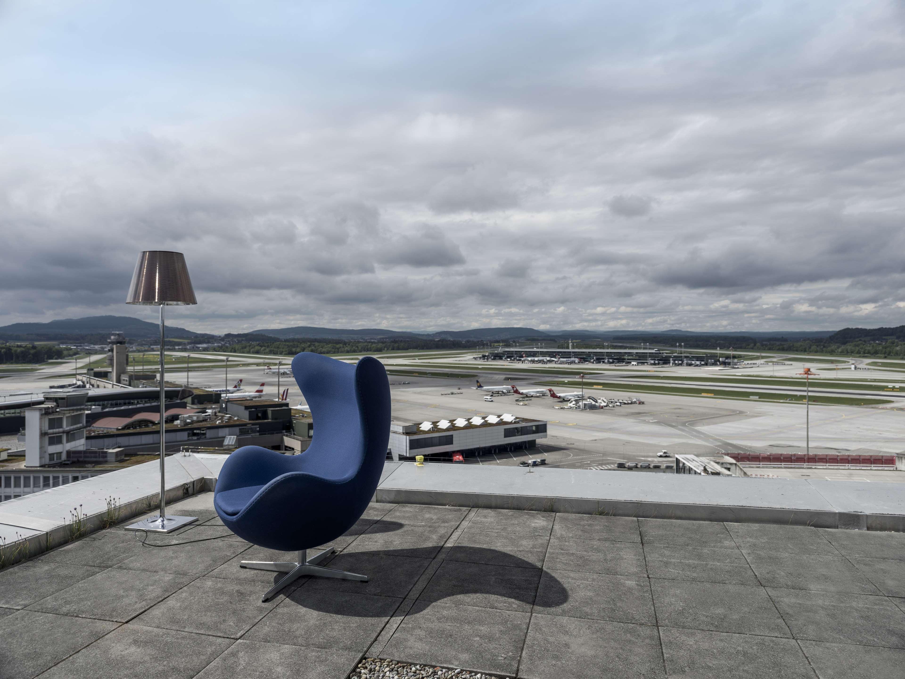 Vista Exterior Radisson Blu Hotel Zurich Airport