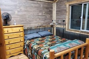 Alquiler Vacacional - Bunkhouse Dry Cabin Farm Rustic private secure