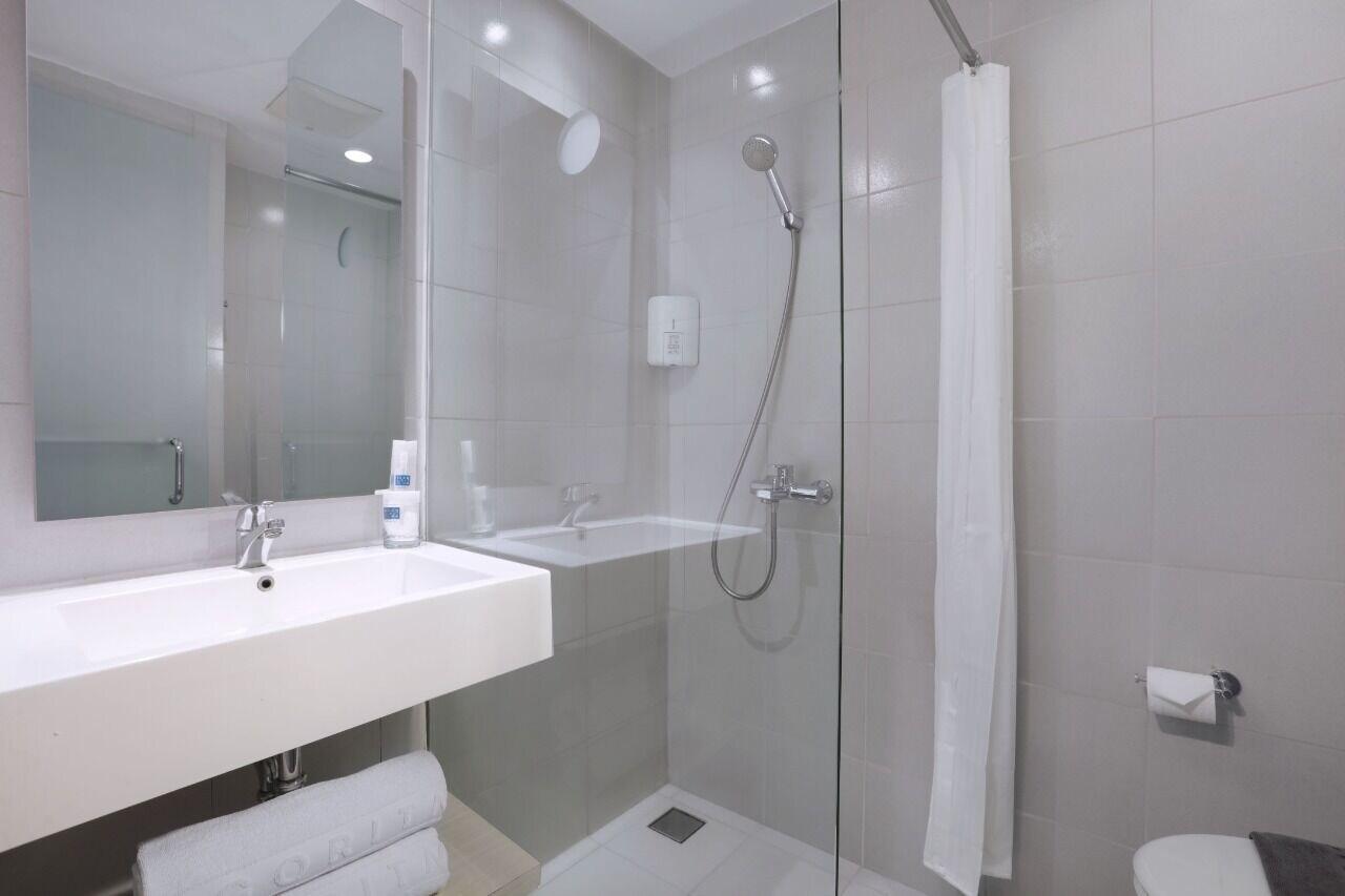 Equipamiento de Habitación Algoritma Hotel