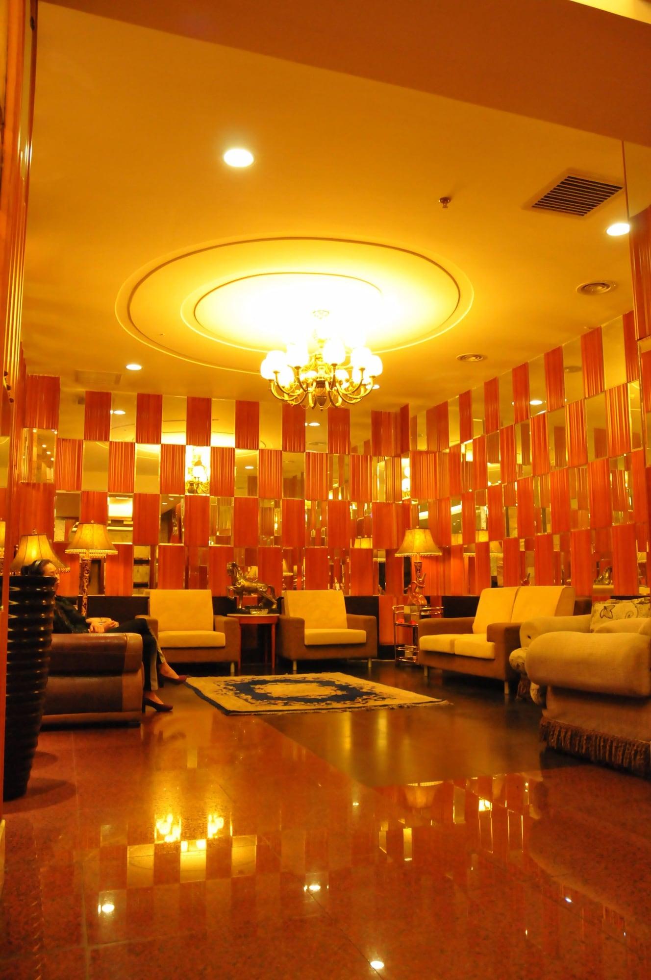 Vista Lobby Bremen Sophia Church Hotel