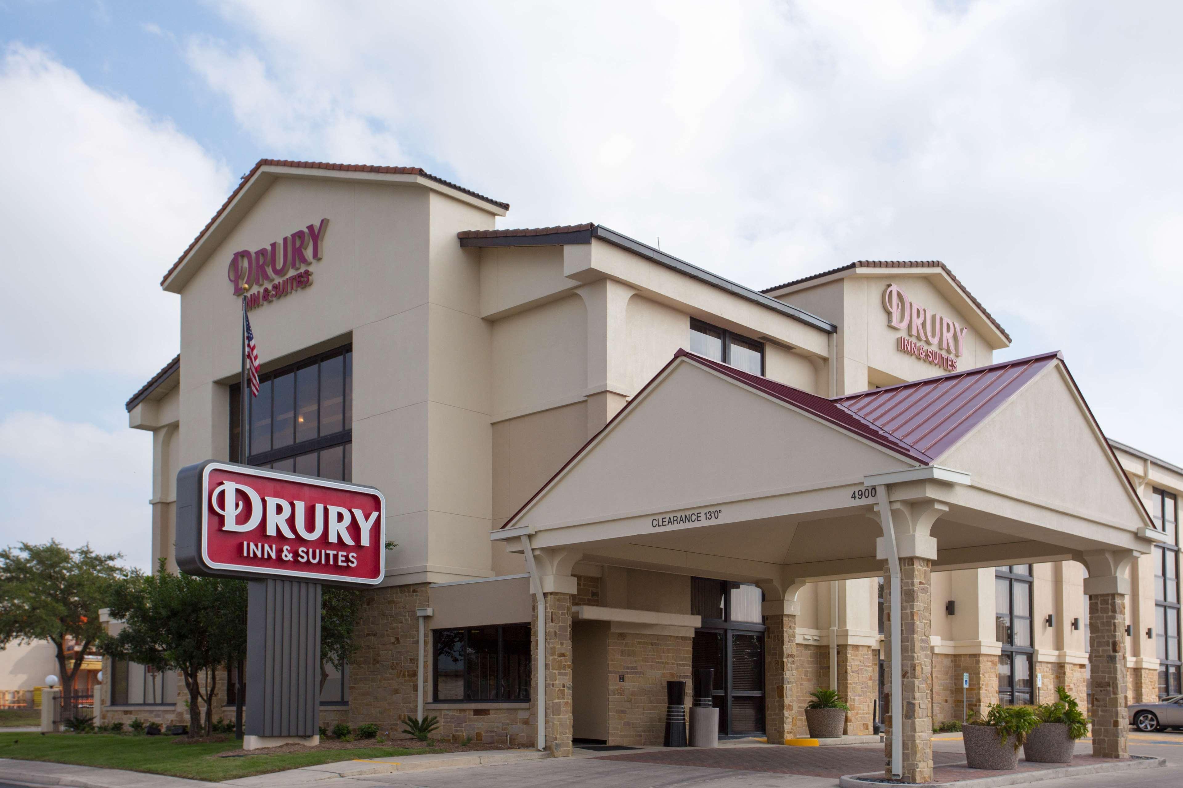 Vista Exterior Drury Inn & Suites San Antonio Northeast