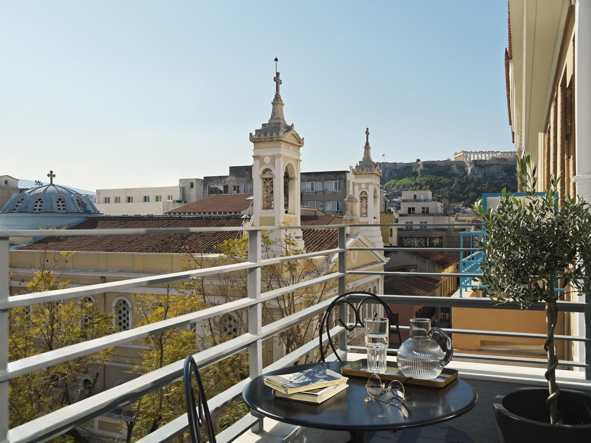Varios Athens City View Urban Suites