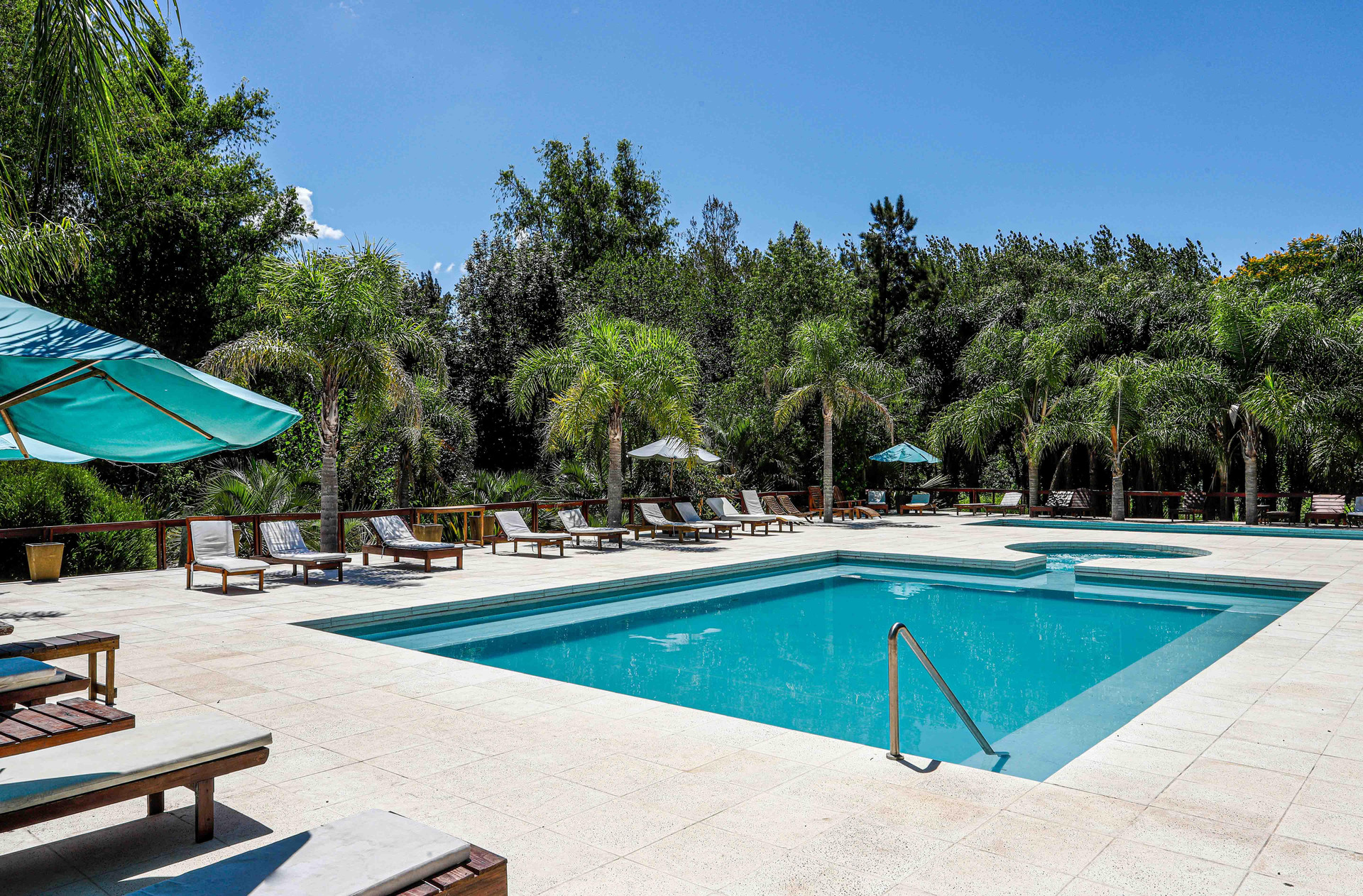 Vista Piscina Delta Eco Resort & Spa