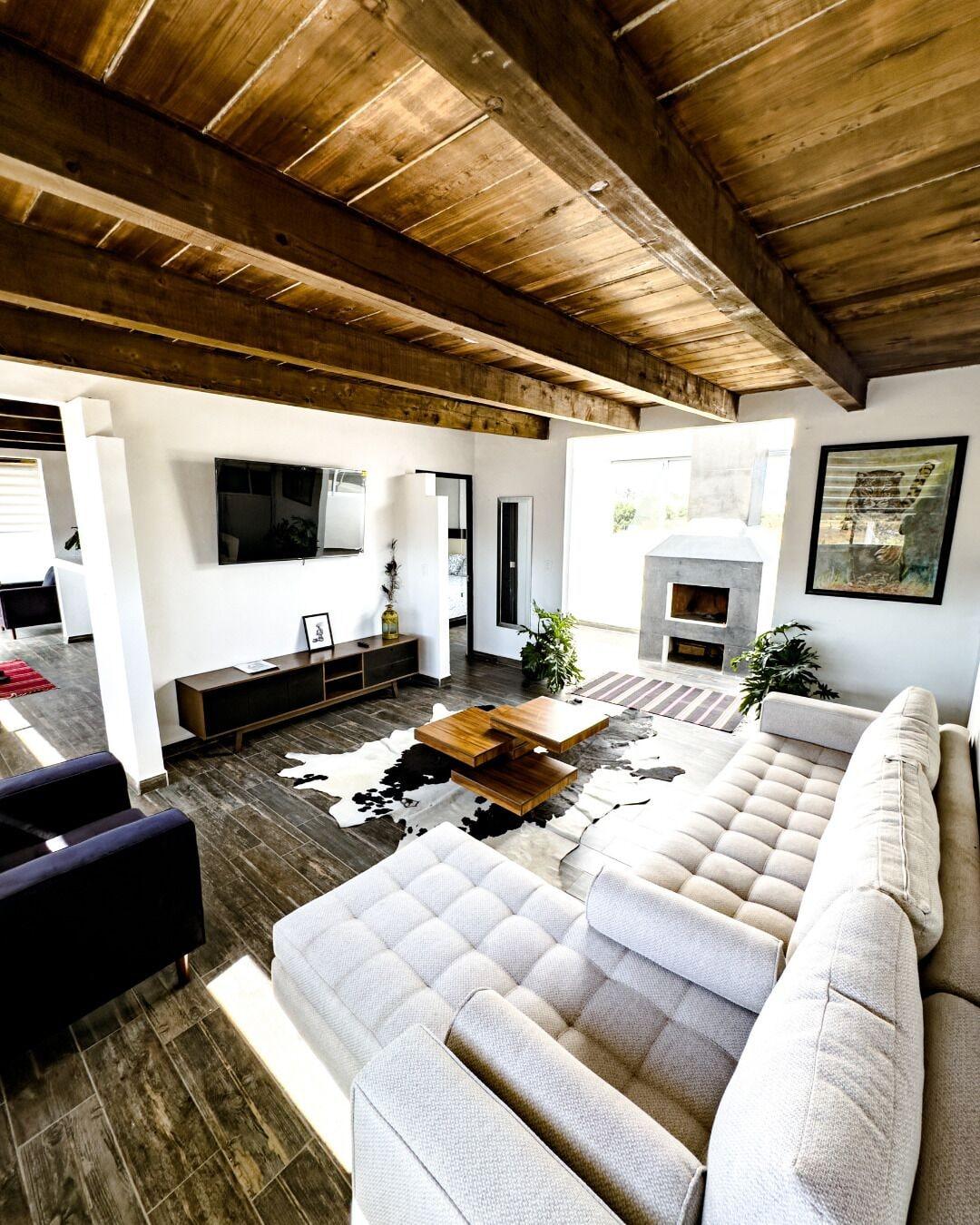 Varios Hotel Holistico Maxali