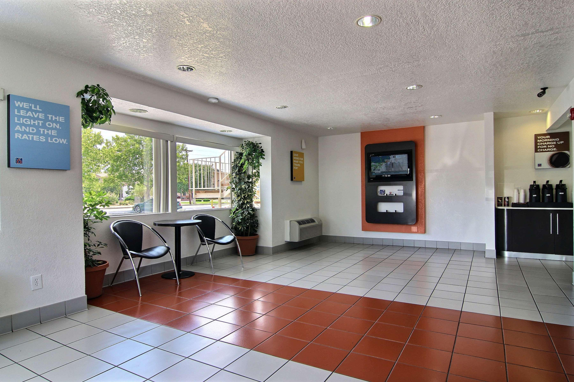 Vista Lobby Motel 6 Albuquerque, NM - Coors Road