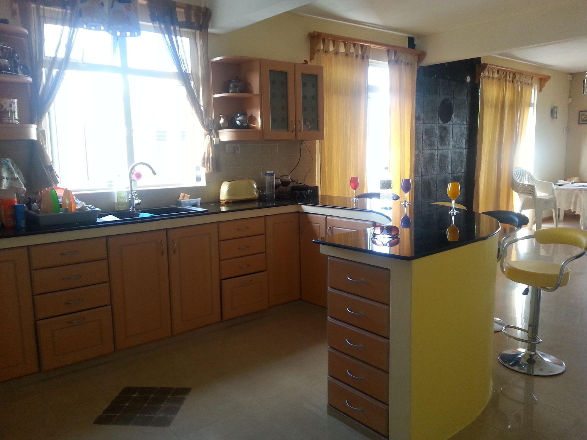 Comodidades del Alojamiento Krishangel Beach Apartment