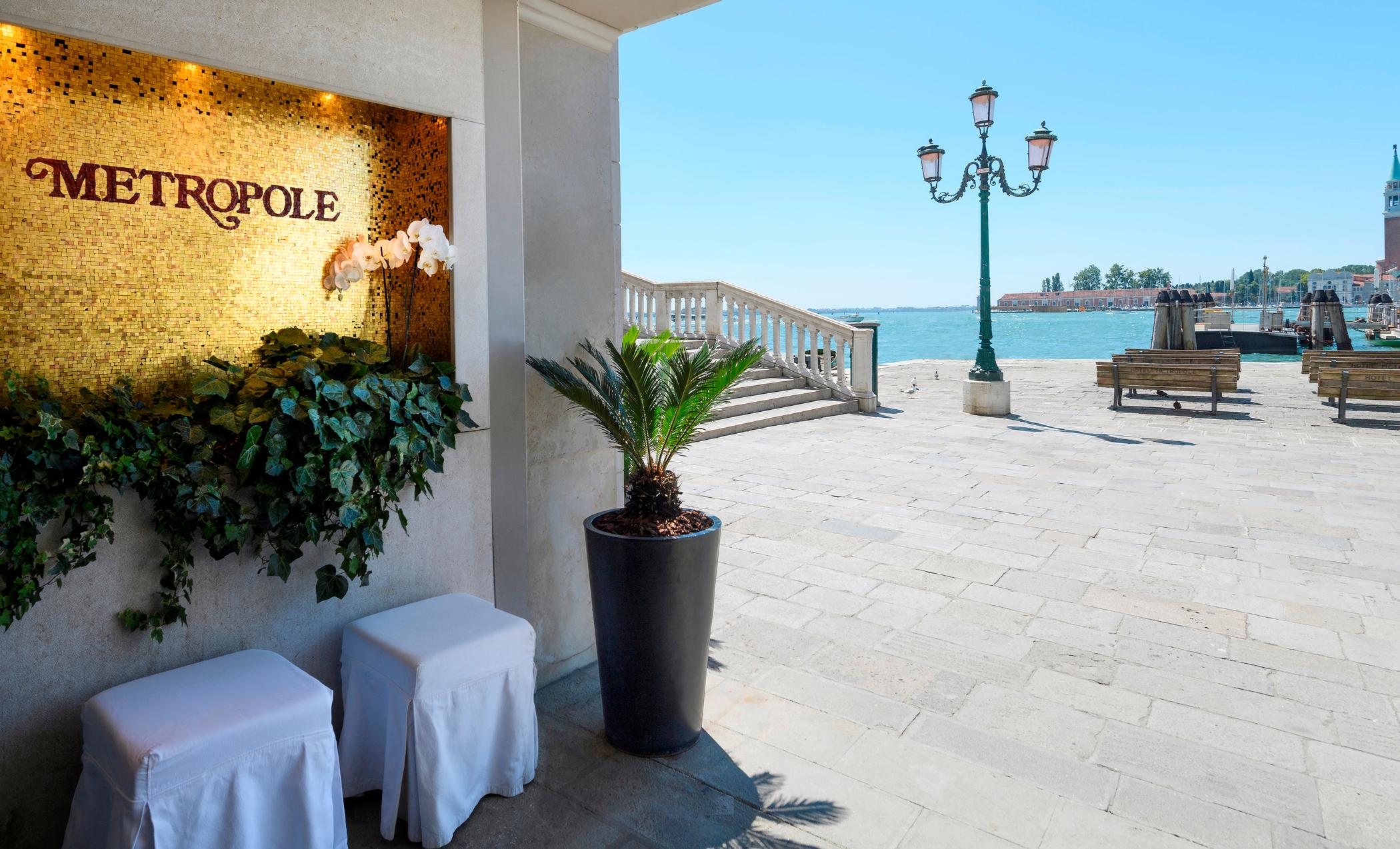 Vista Exterior Hotel Metropole Venezia