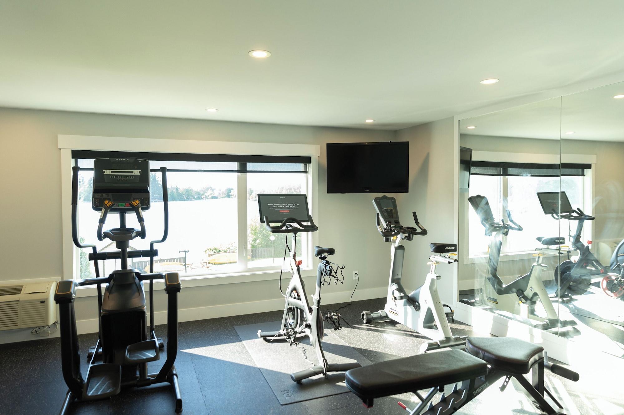 Gimnasio Inn On Long Lake