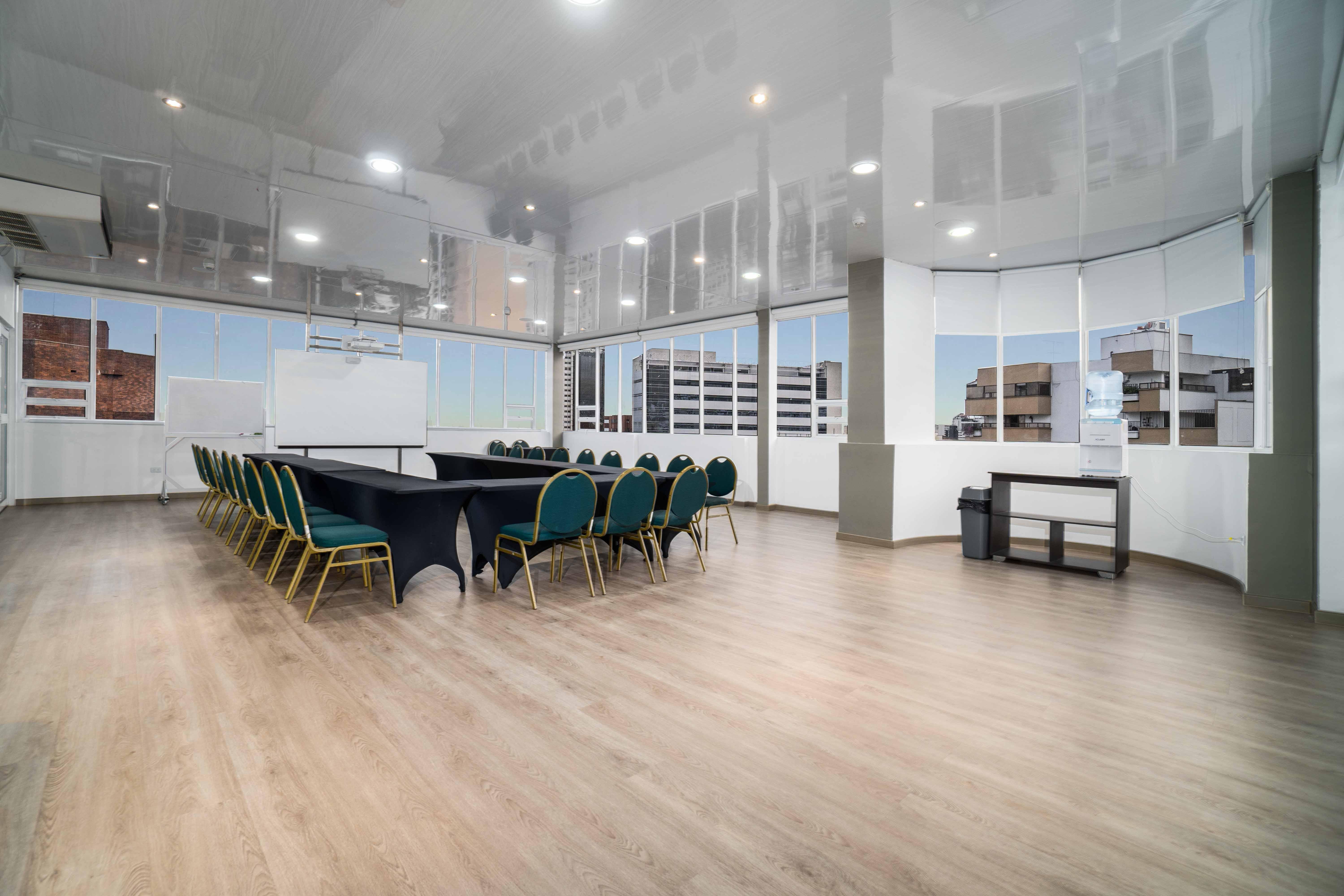 Sala de Reuniones Azor Hotel Cali Versalles