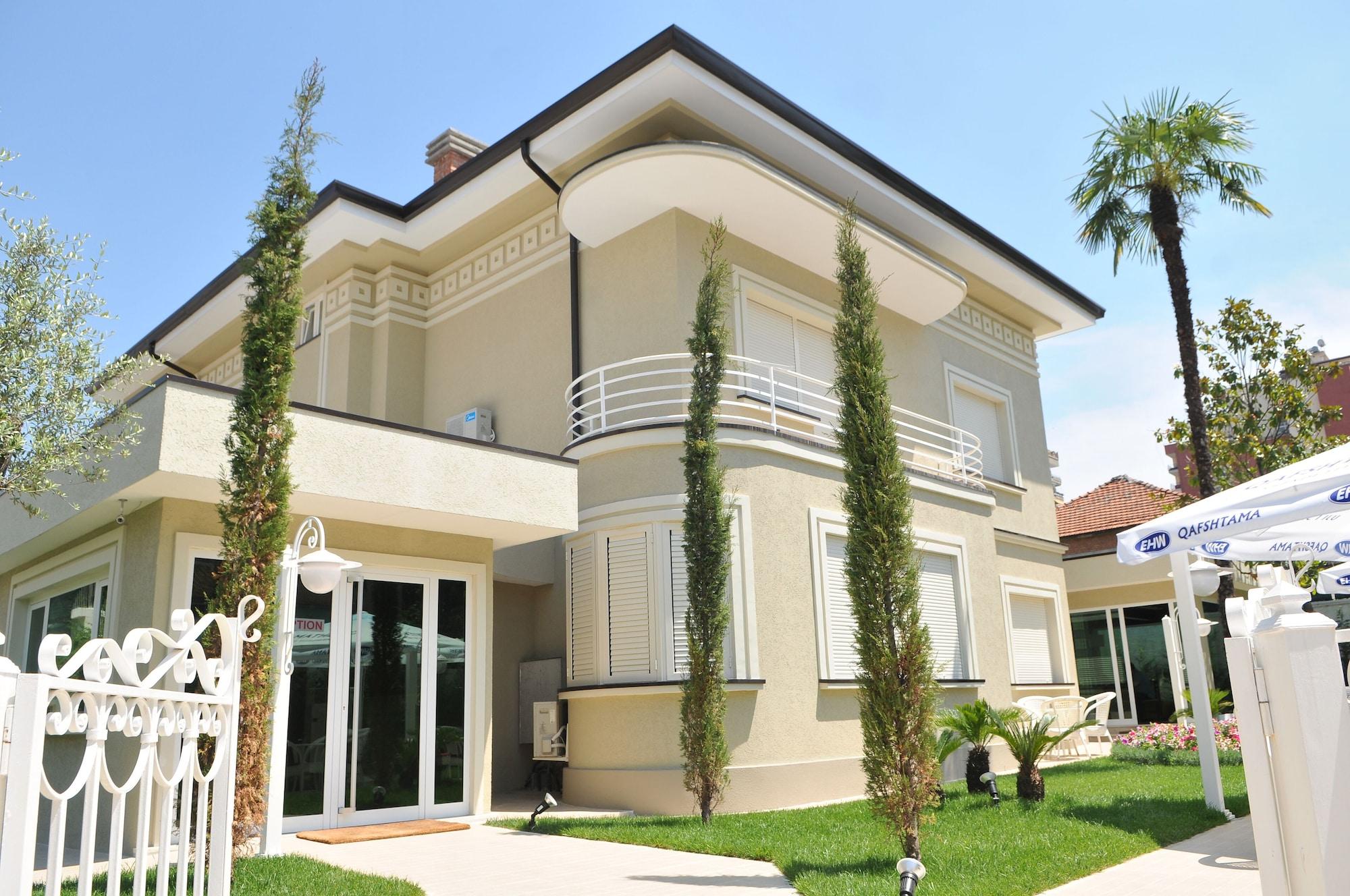 Varios Hotel Sokrat