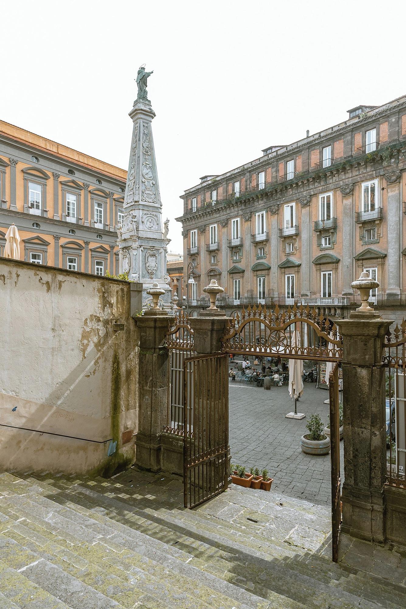 Vista Exterior Petrucci Garden