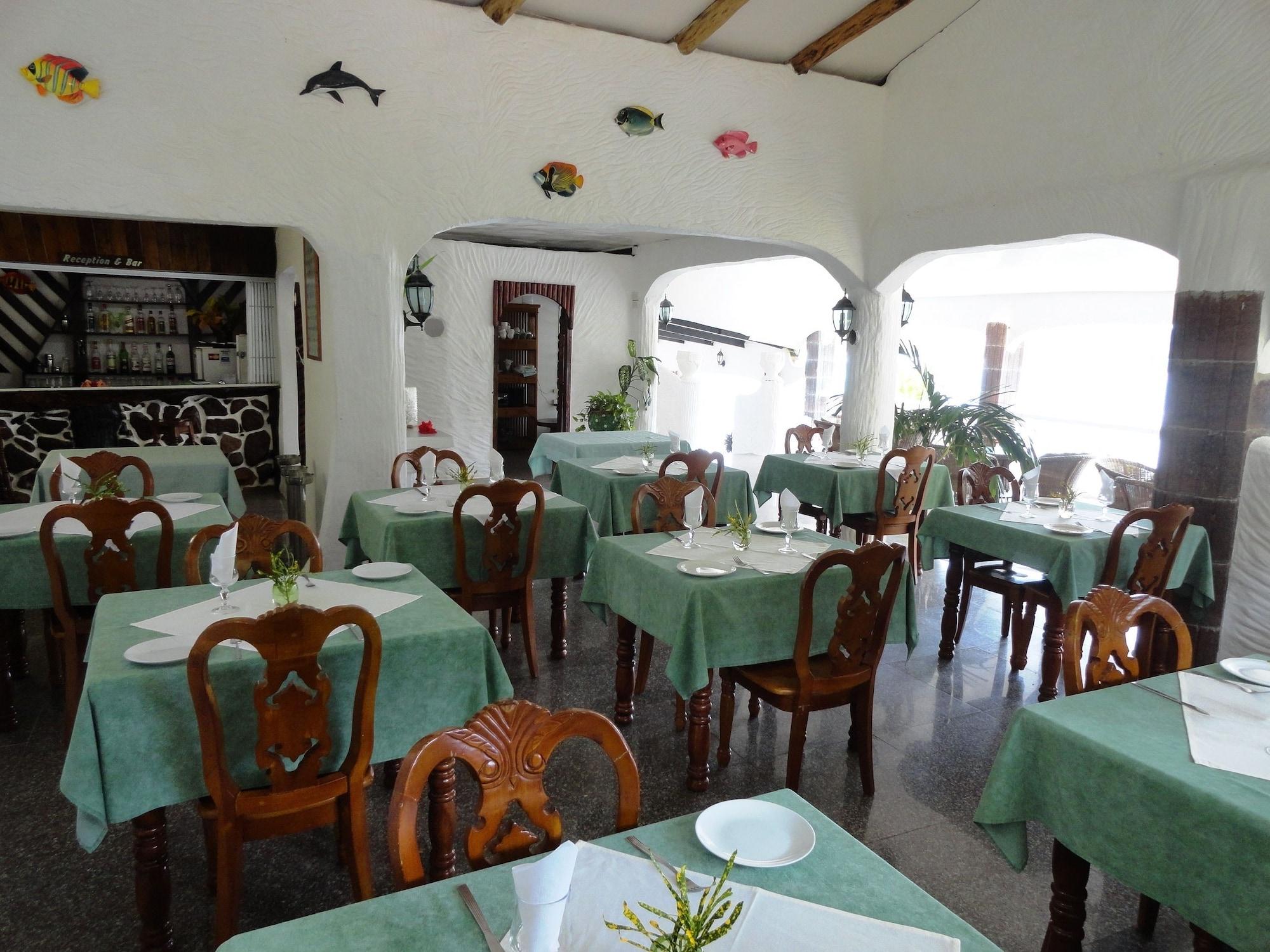 Restaurant Lazare Picault Hotel