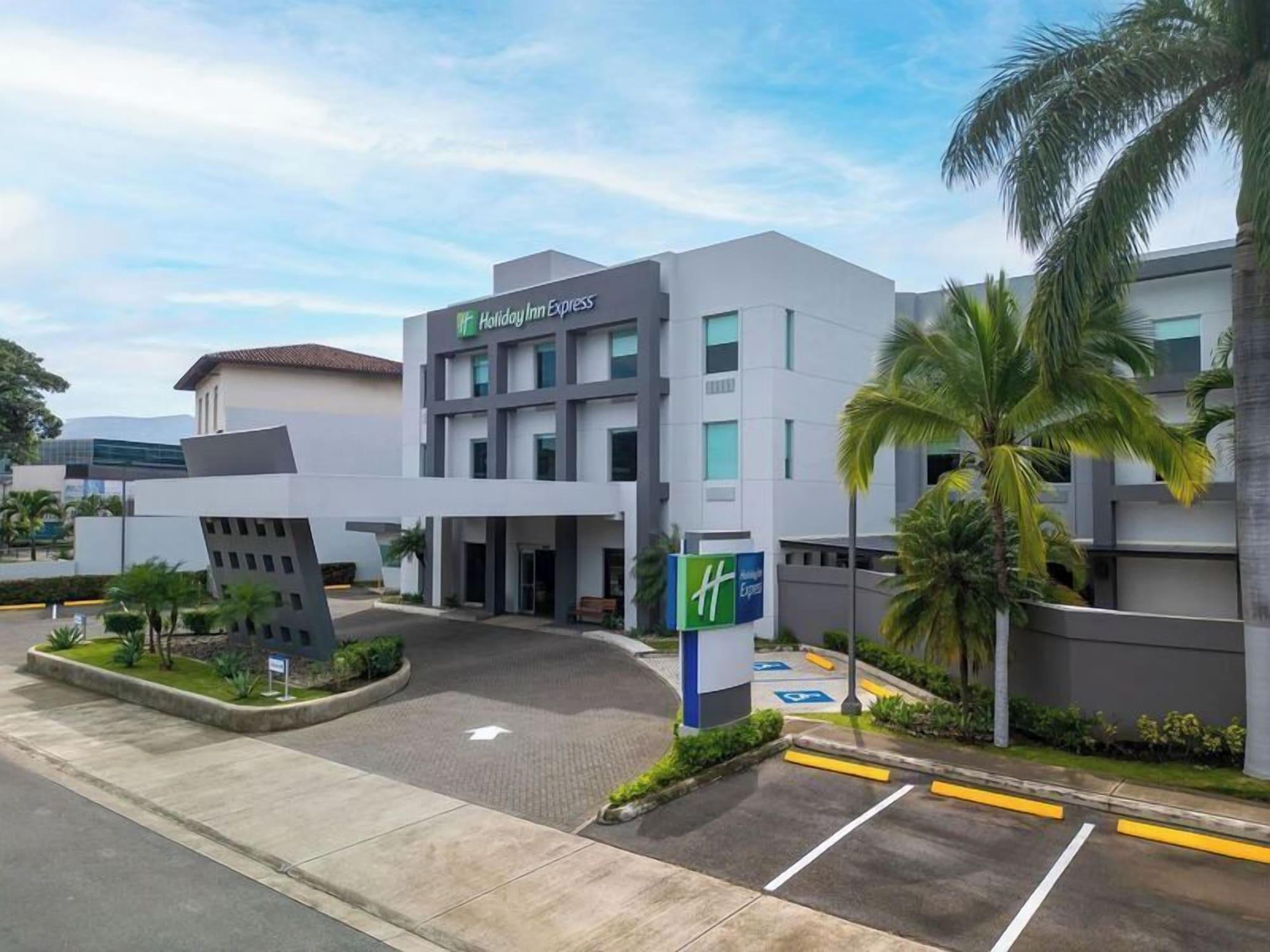 Vista Exterior Holiday Inn Express San Jose Forum by IHG