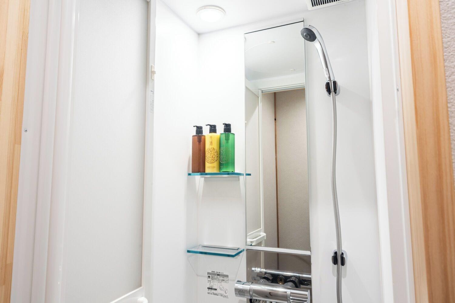 Equipamiento de Habitación Fukuoka Guesthouse CAMP