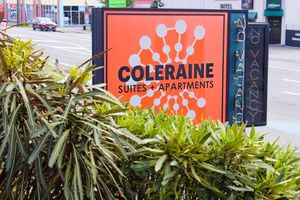 Alojamiento - Coleraine Suites & Apartments