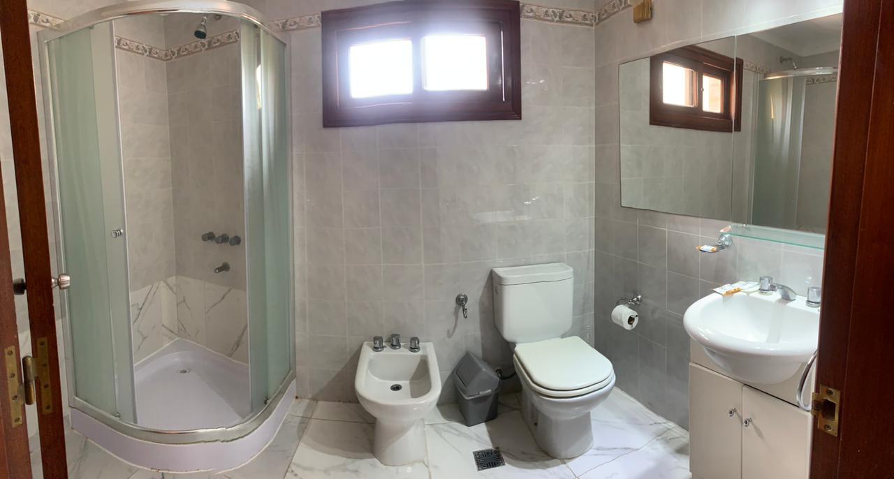 Baño Hotel Bagu Pinamar