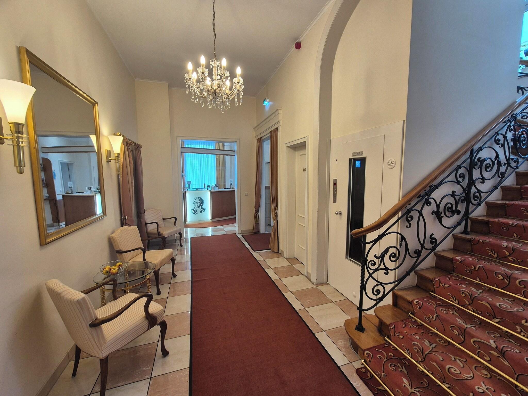 Vista Lobby Hotel Beethoven
