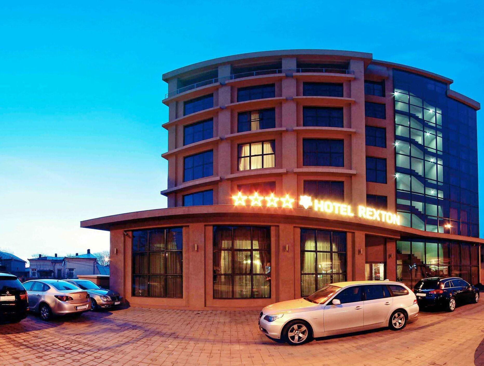 Vista Exterior Hotel Rexton