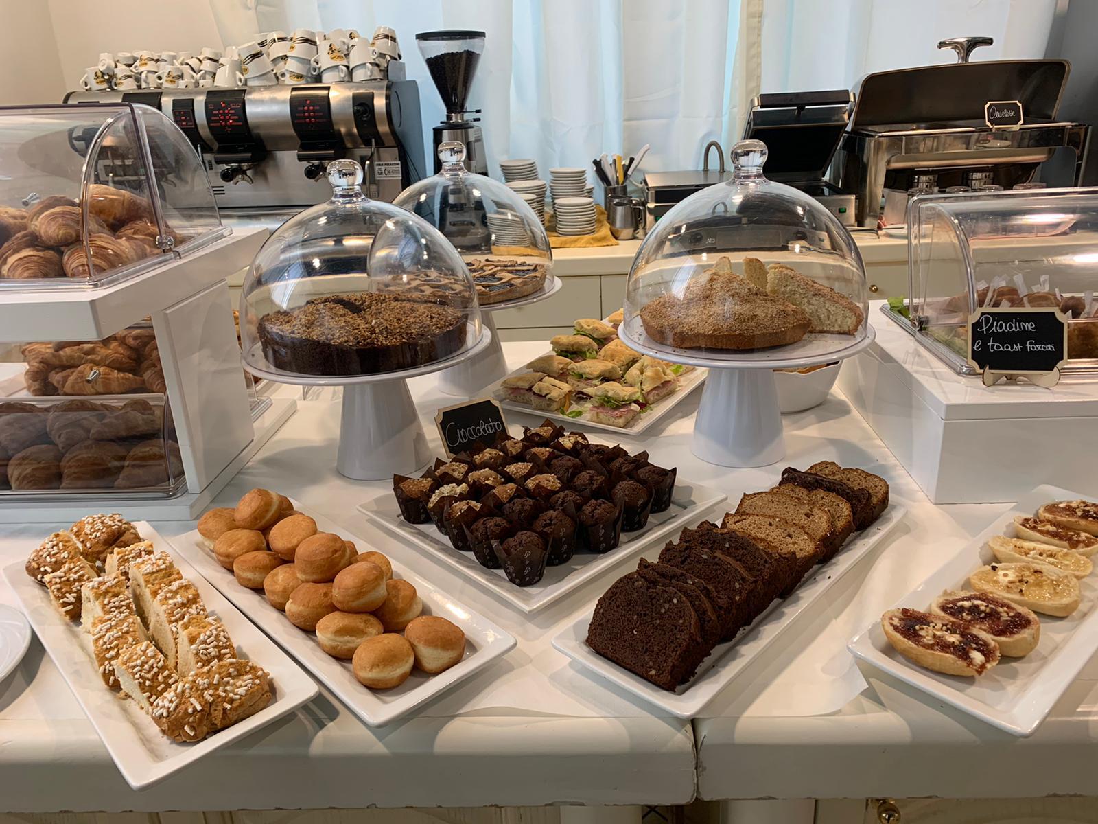 Bar/Salón Hotel Butterfly & YoUnique Spa