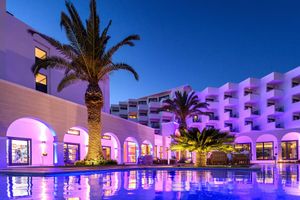 Alojamiento - Mitsis Faliraki Beach Hotel & Spa
