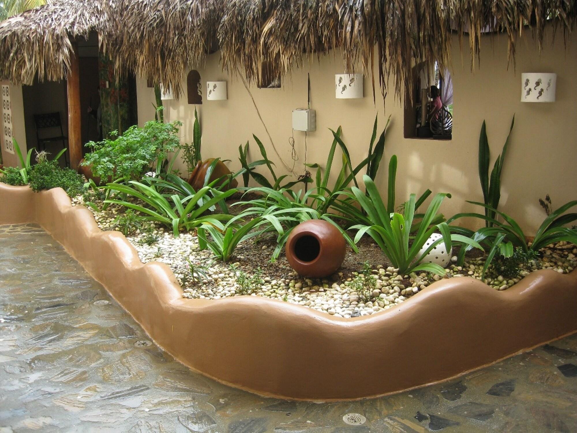 Vista Exterior Hotel Coco Plaza