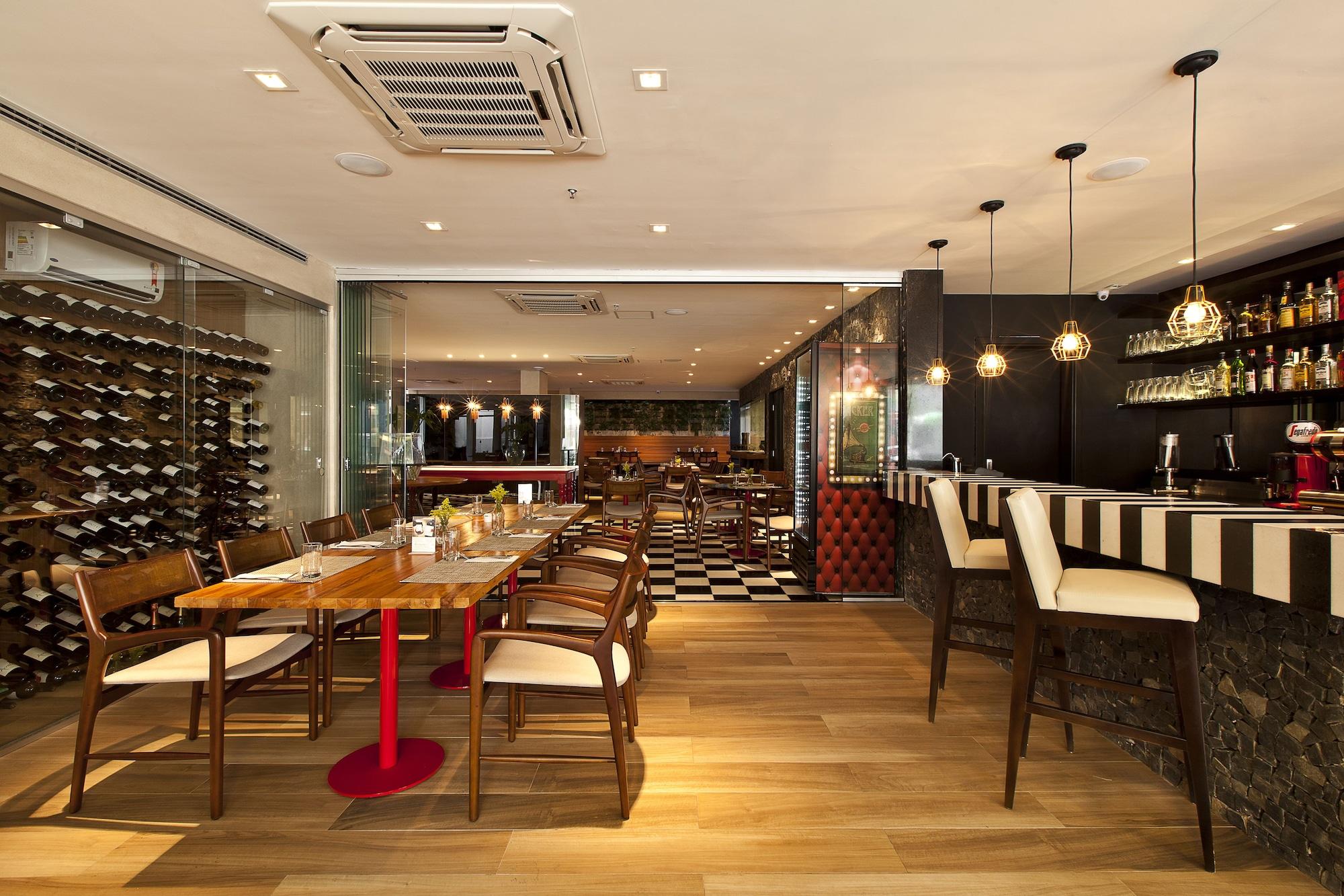 Restaurant Esuites Savassi Toscanini
