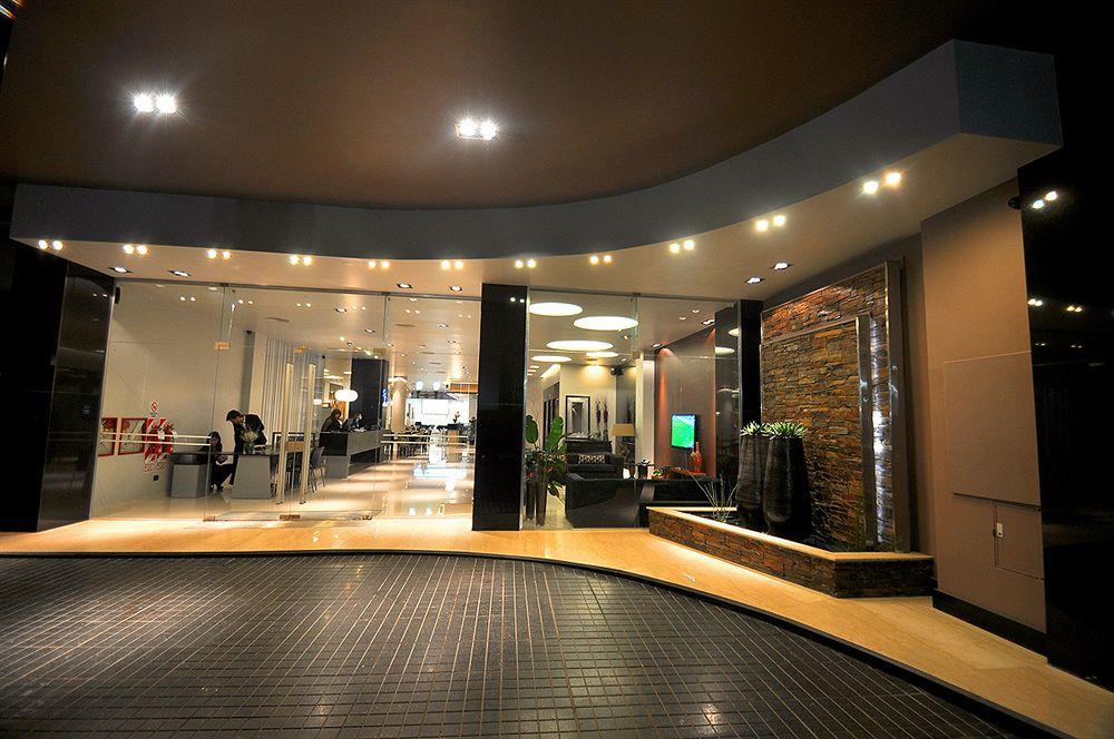 Vista Exterior Hotel Bicentenario Suites & Spa