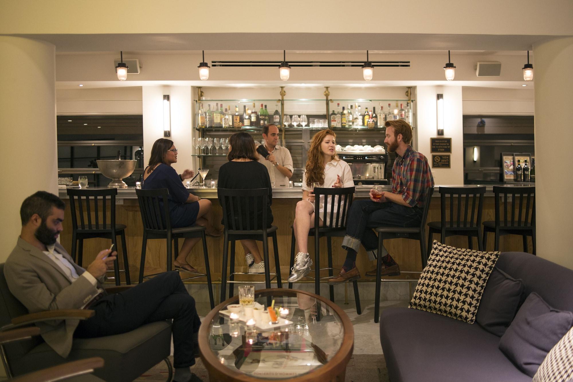 Bar/Salón Lily & Bloom Hotel