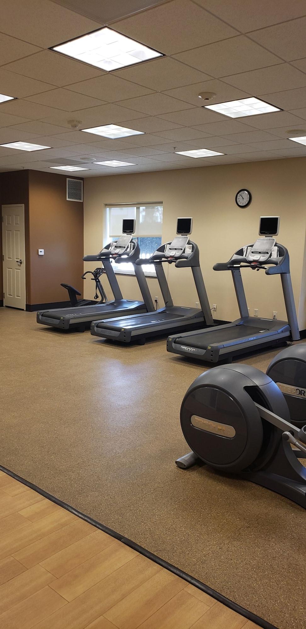 Gimnasio Hilton Garden Inn  San Bernardino