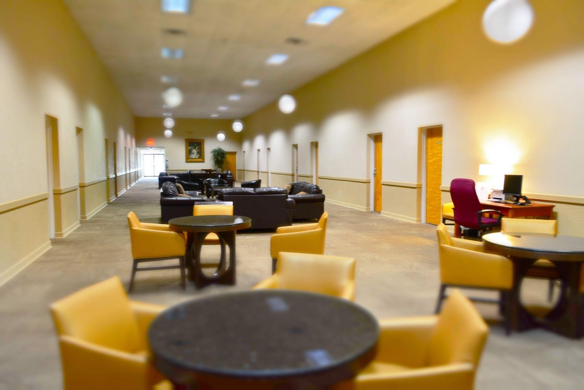 Centro de Negocios Crystal Cove Riverfront Resort