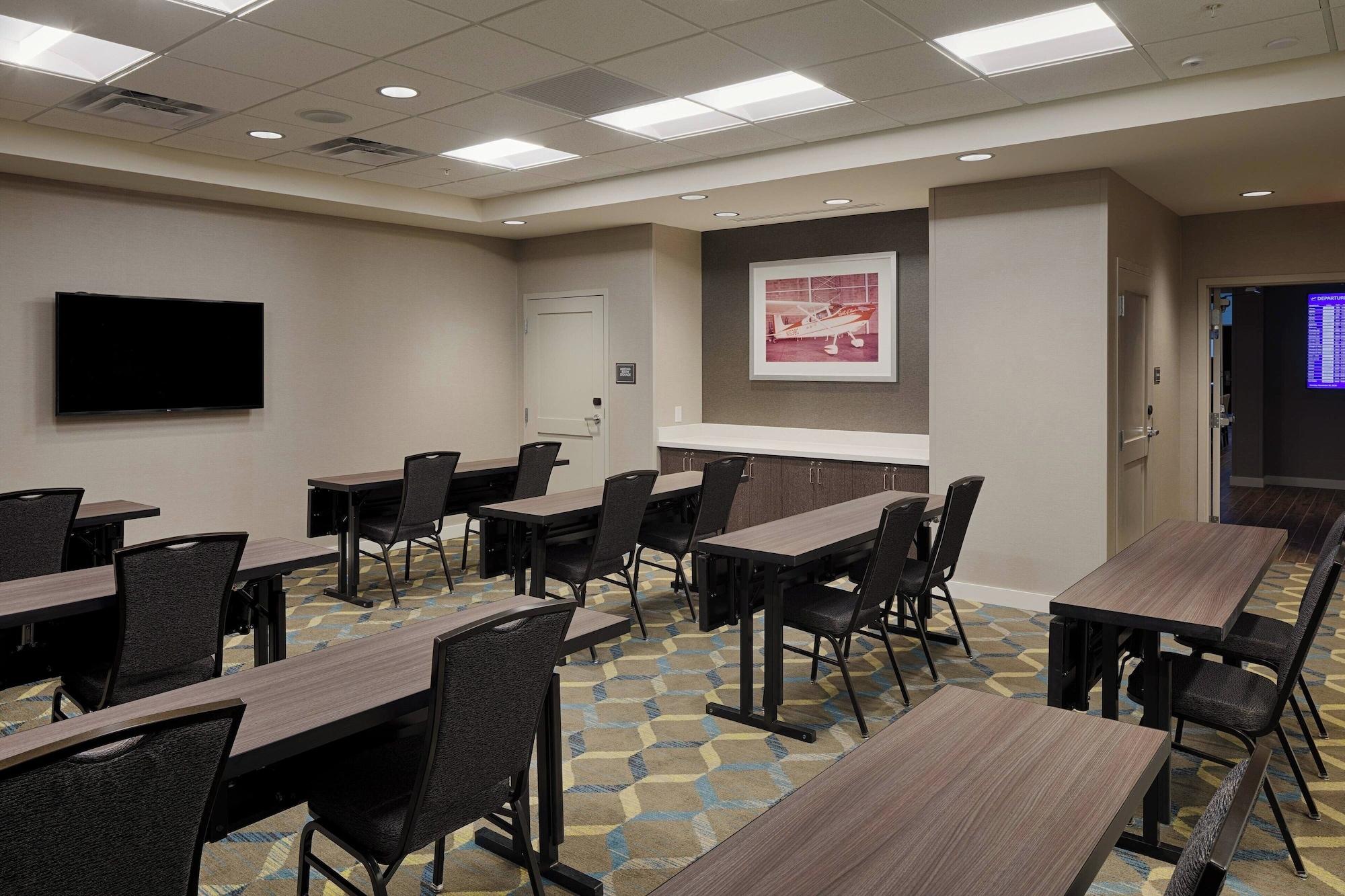 Sala de Reuniones Residence Inn by Marriott Columbus Airport