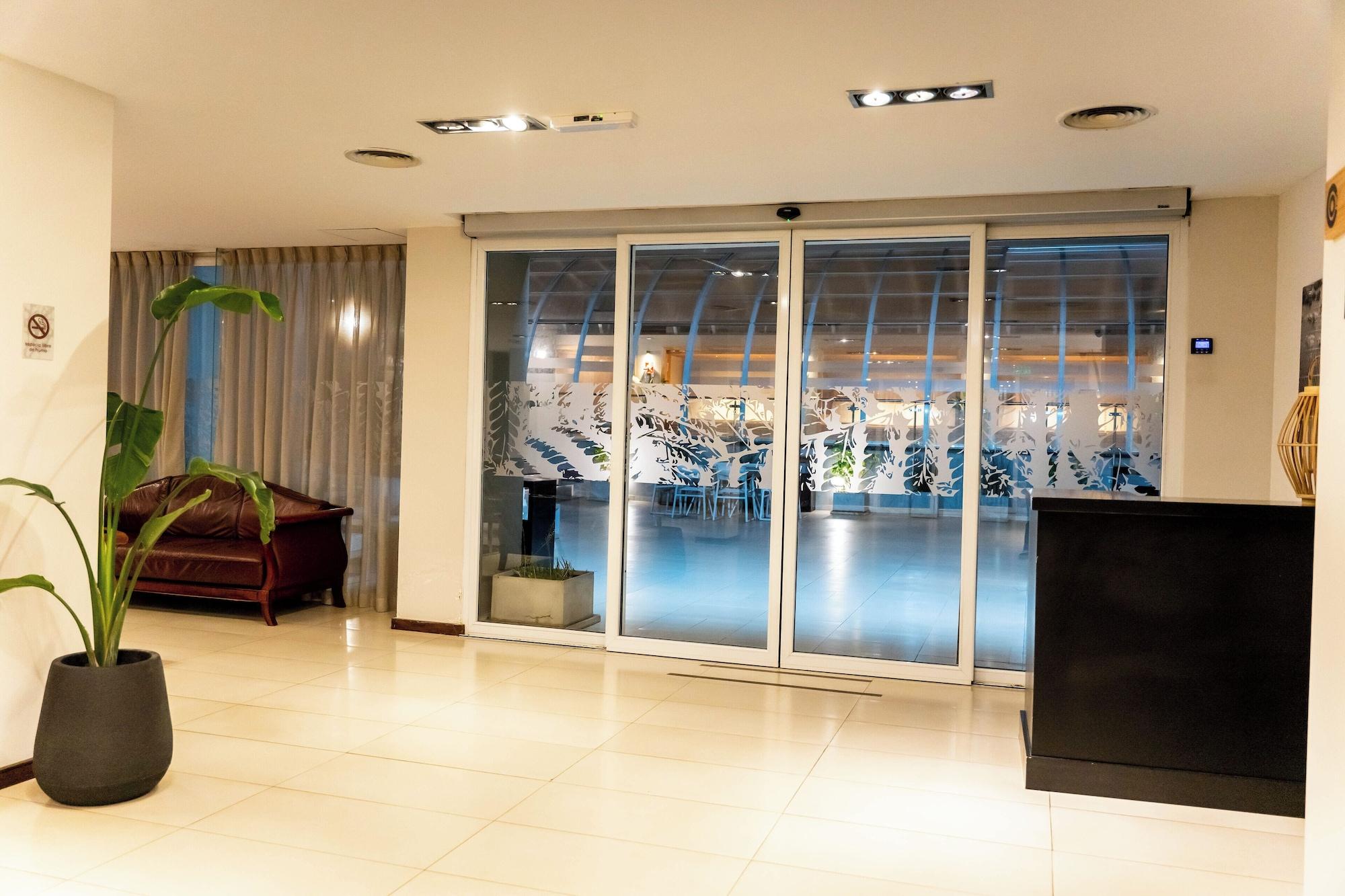 Vista Lobby O2 Hoteles Mar del Plata