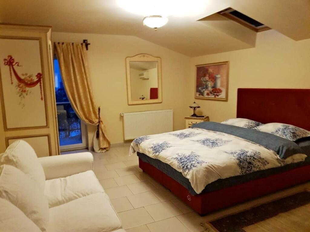 Habitación Caransebeș