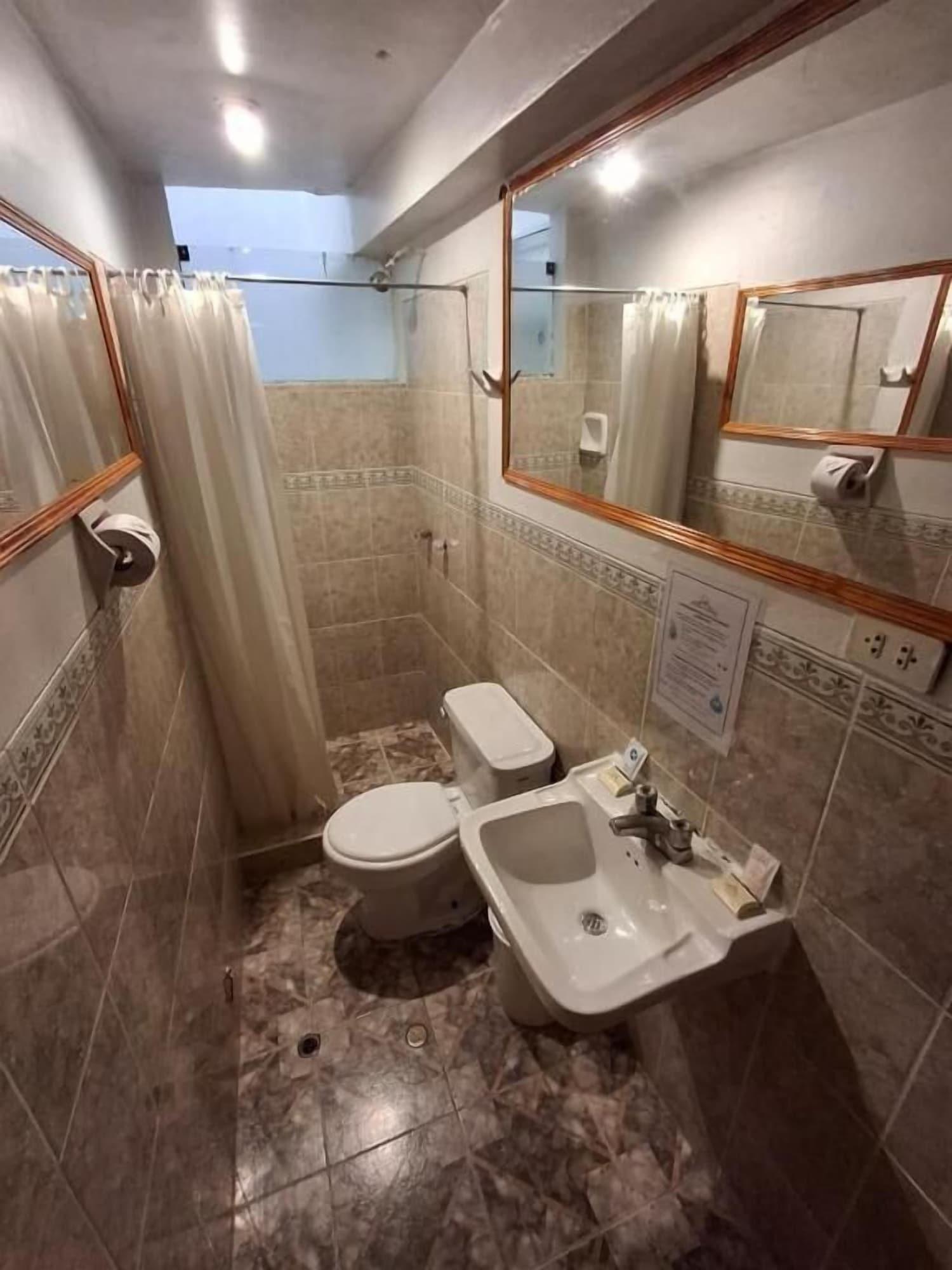 Equipamiento de Habitación Andean Dreams Hotel