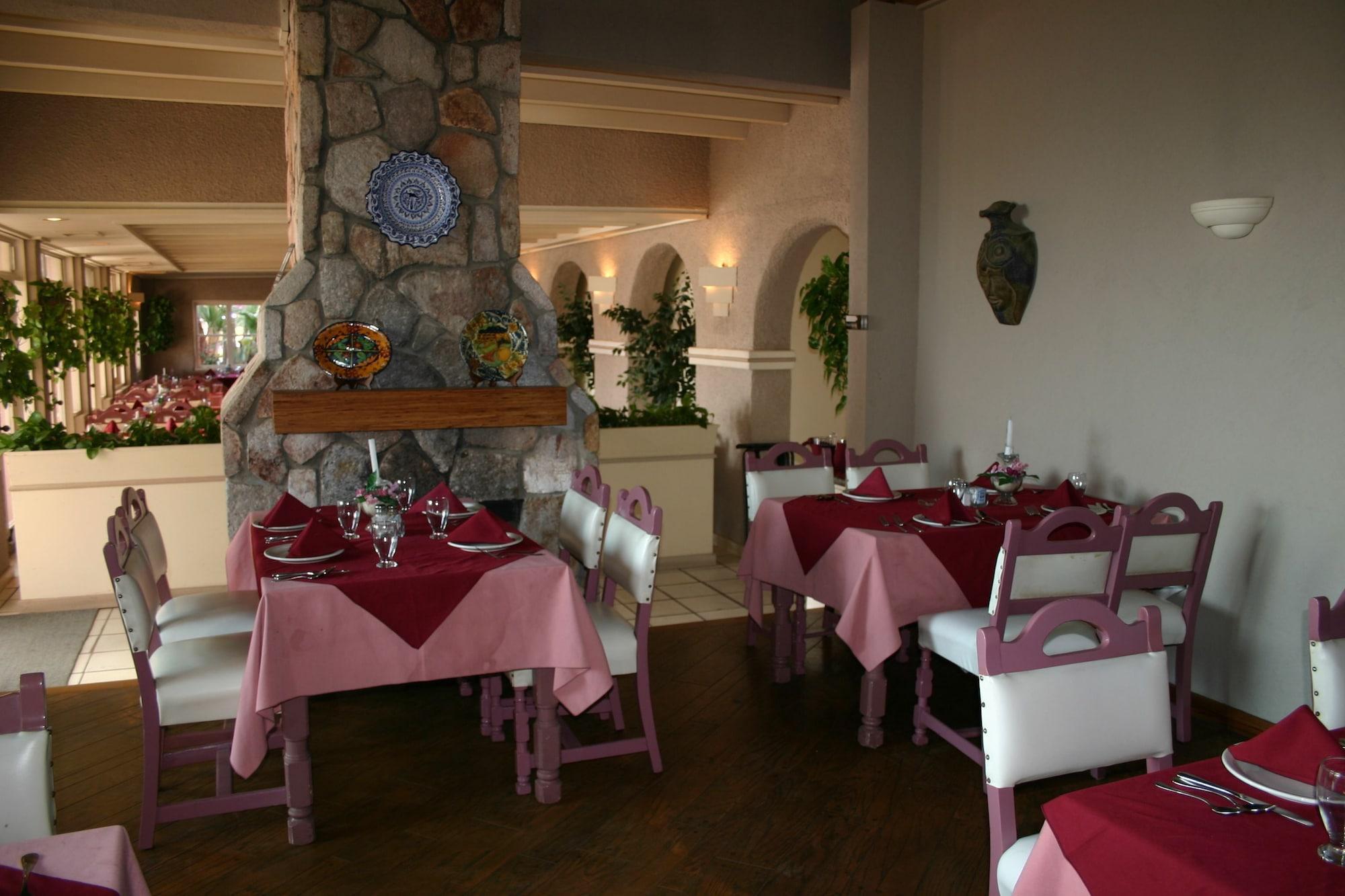 Restaurant Estero Beach Hotel & Resort