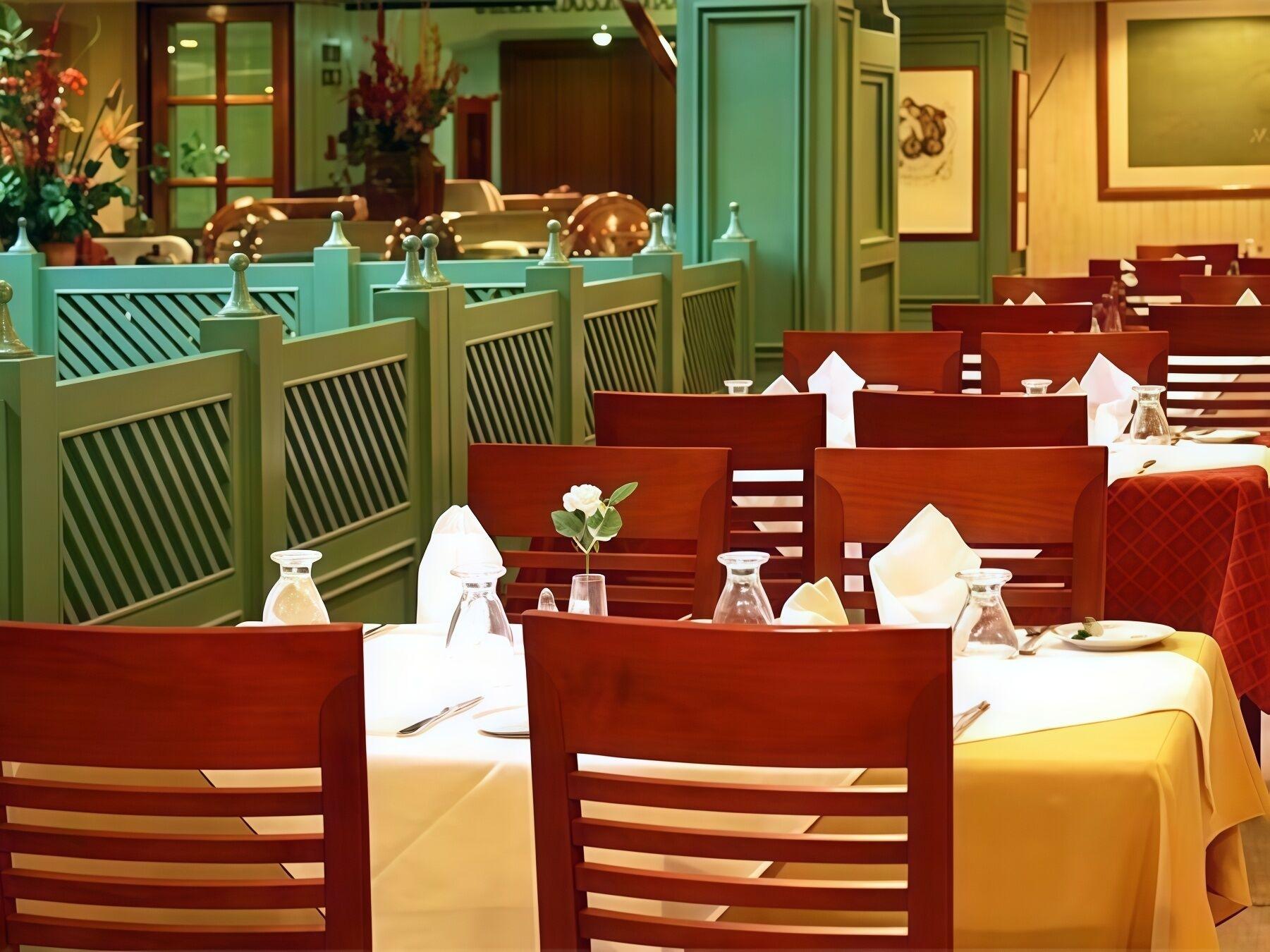 Salón de Baile Hotel Lincoln Suites