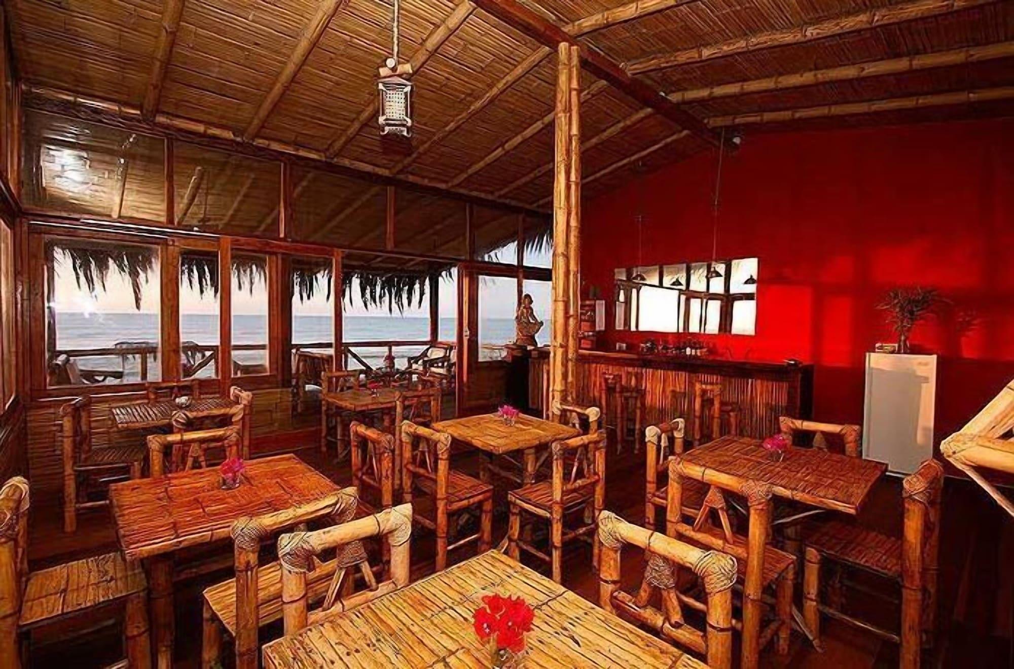 Restaurant Bamboo Lodge Zorritos