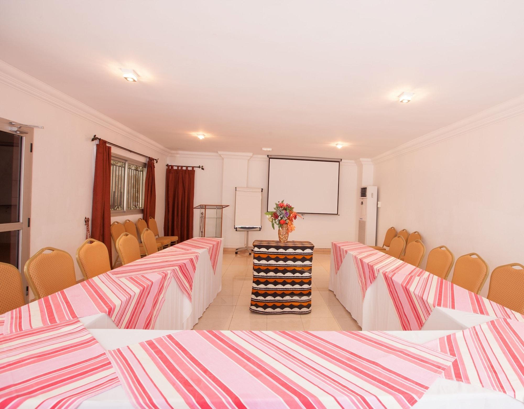 Sala de Reuniones Les Résidences DIPPOKA