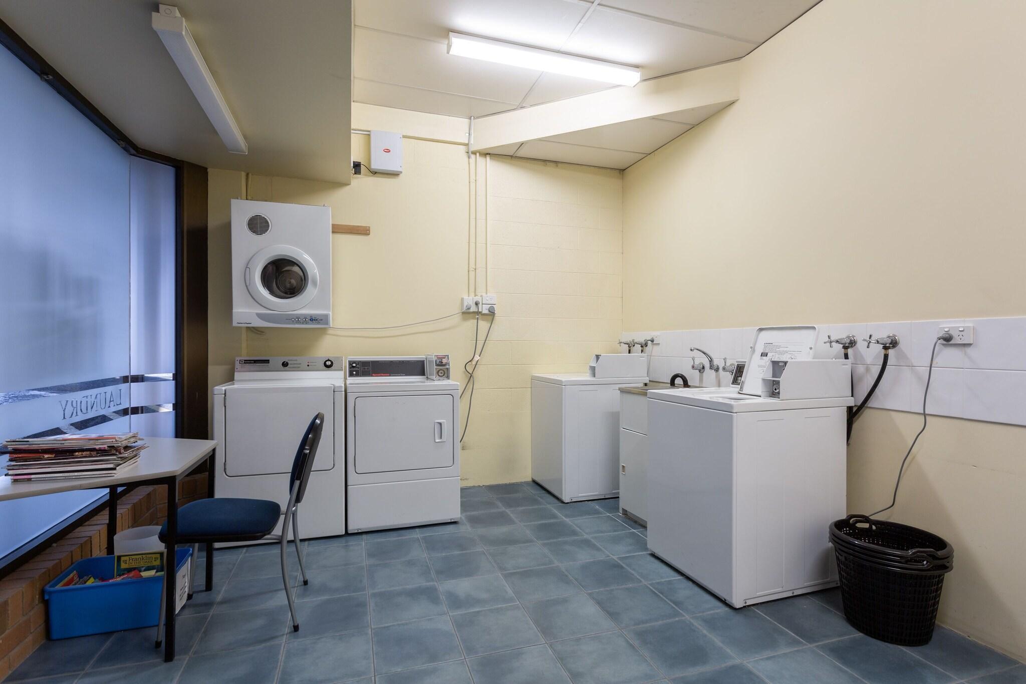 Instalaciones Recreativas Mayfair Plaza Motel
