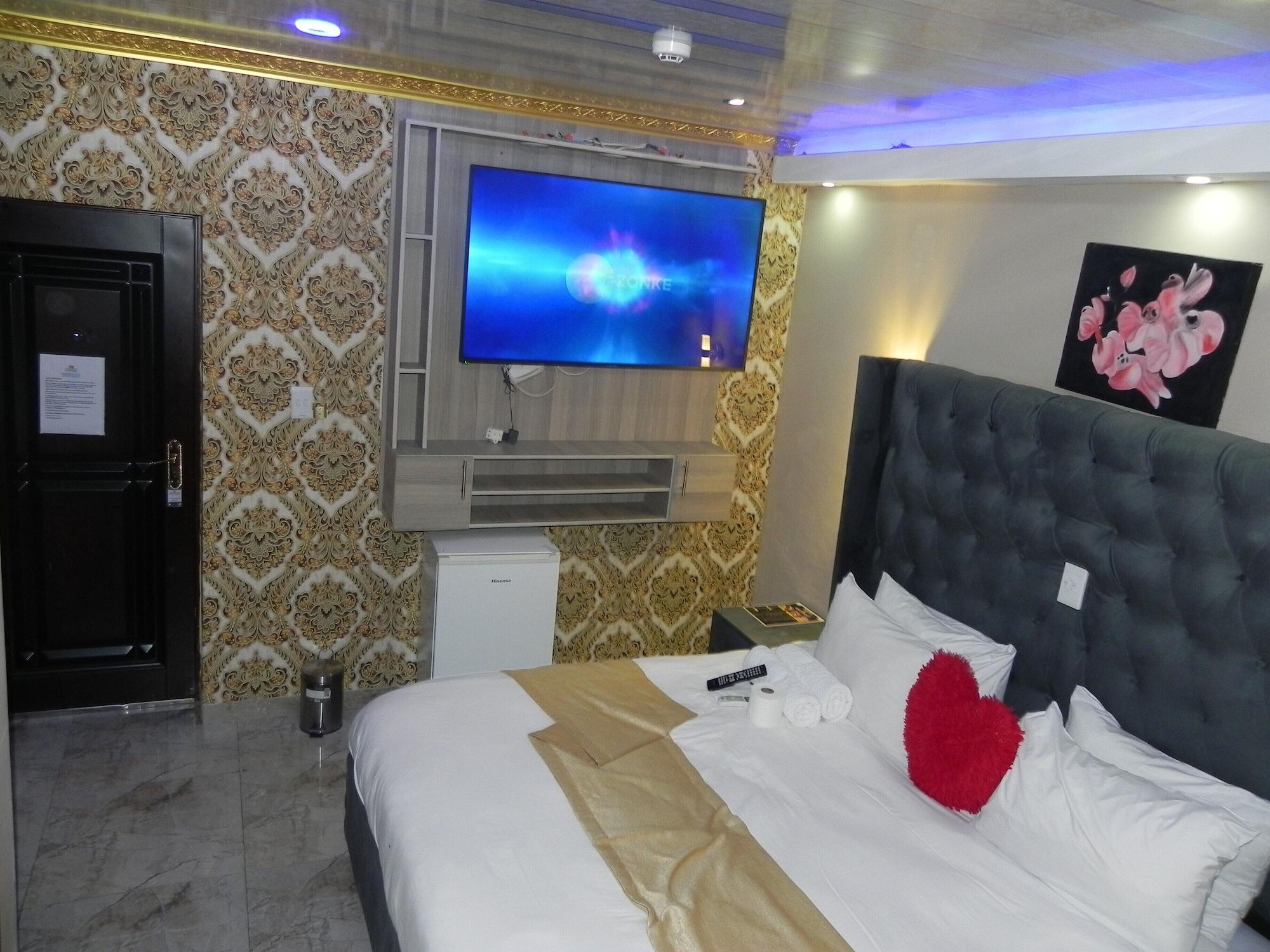 Set de Habitación Gold Crown international Hotel