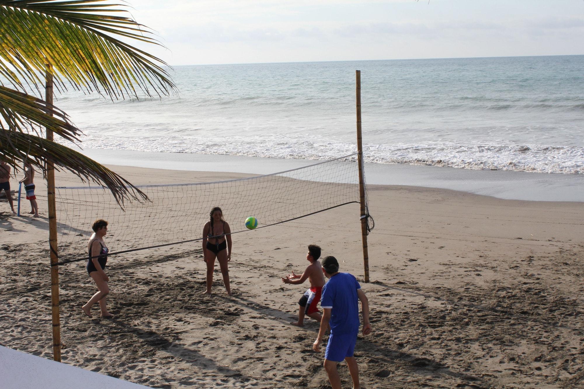 Instalaciones Recreativas Cabanas Isla del Sol