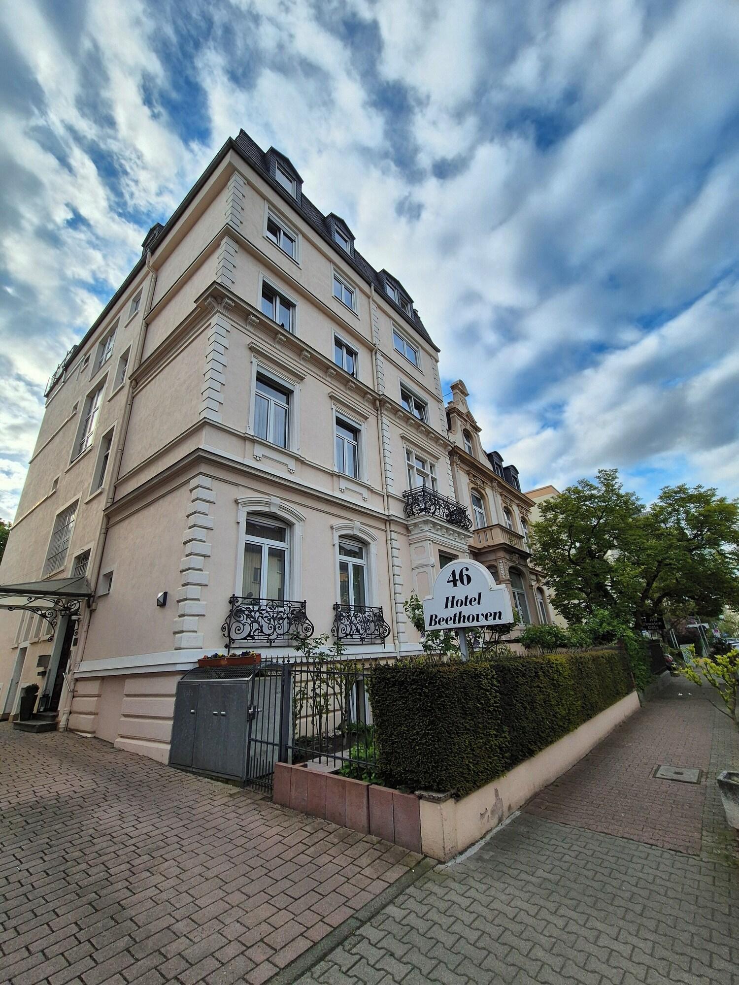 Vista Exterior Hotel Beethoven